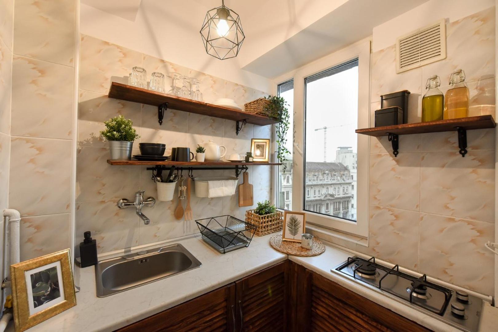 Chic Accommodation With Breathtaking Views Over Calea Victoriei - Your Central Heaven Bucarest Extérieur photo