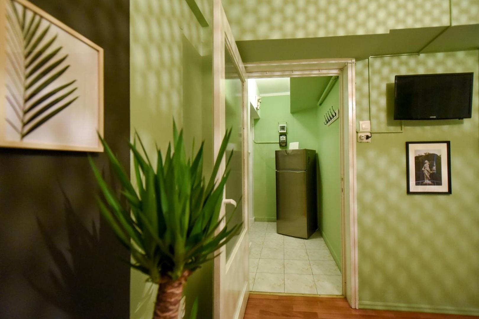 Chic Accommodation With Breathtaking Views Over Calea Victoriei - Your Central Heaven Bucarest Chambre photo